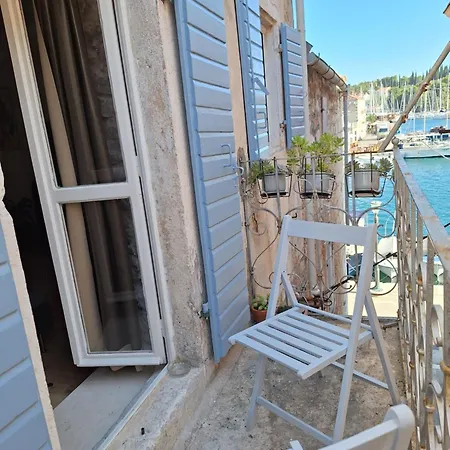 Sketches Of Milna Apartment Milna (Brac)